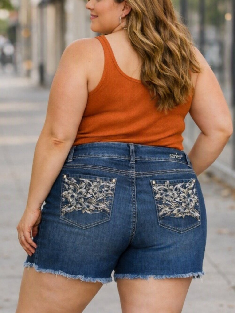 Series 31 Short & Sexy Embroidered Stretch Jean Shorts Plus 24 Boho Festival